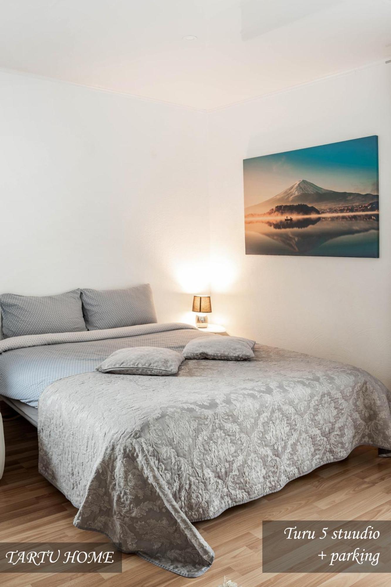 City Center Turu Str Apartments, Parking, Tartu Home Exterior foto